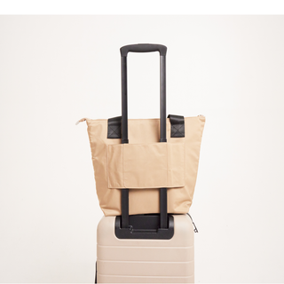 TWO-TONED TOTE BAG